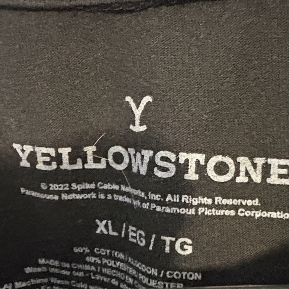 Yellowstone Dutton Ranch Black Tee Xl - Picture 2 of 3